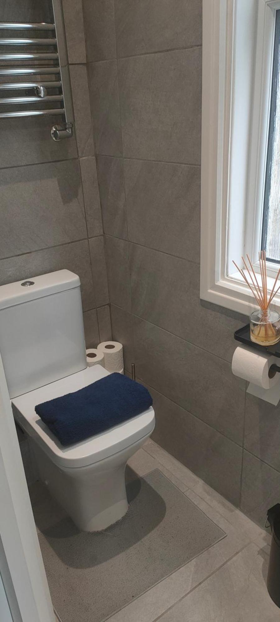 Serviced In London Apartment *